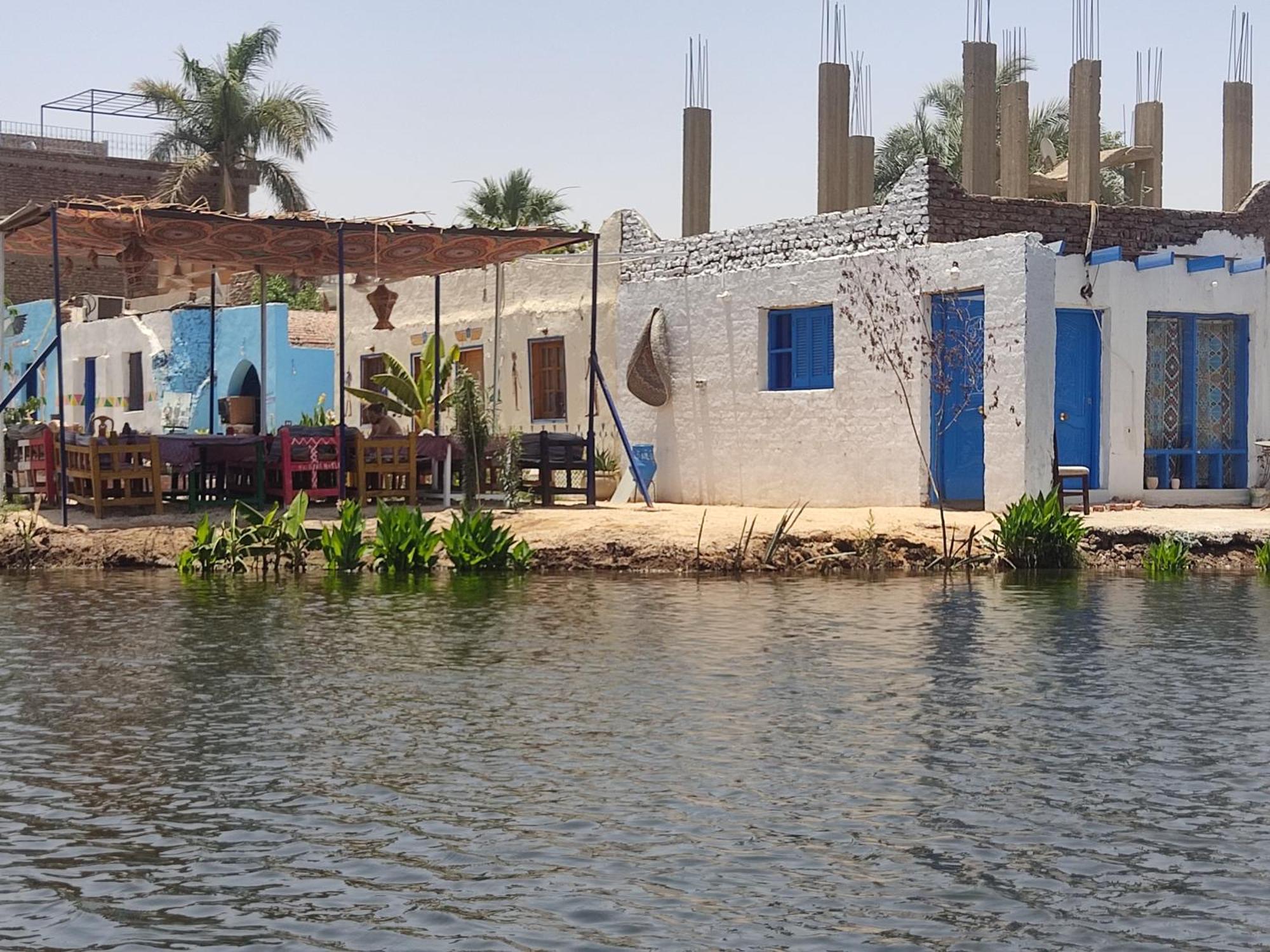 Old Nile الأقصر